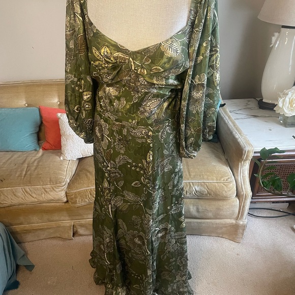 Hutch Printed Twist-Front Puff-Sleeve Ruffle-Hem Dress - Picture 7 of 8